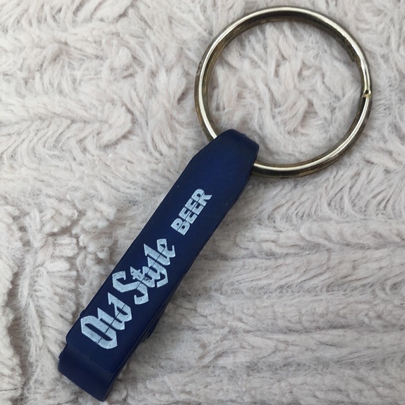 Old Style beer bottle opener keychain - blue - Picture 7 of 12